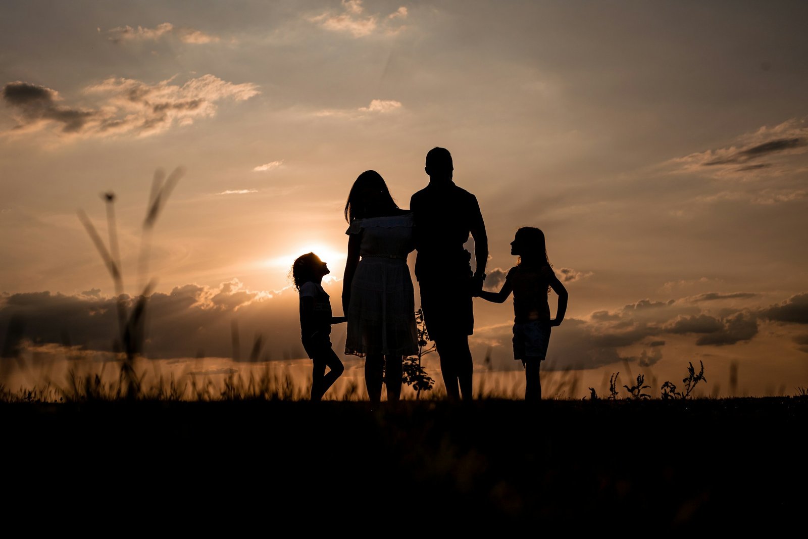 Read more about the article The New Pilgrims: How Immigrant Believers Are Shaping American Christianity | Part 1 of Cultural Crossroads